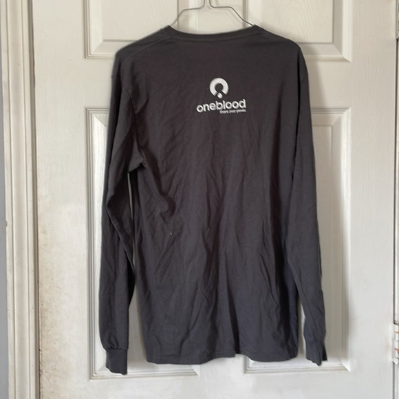 long sleeve grey “ this is the part where I save the day” blood donation t shirt - Picture 5 of 16